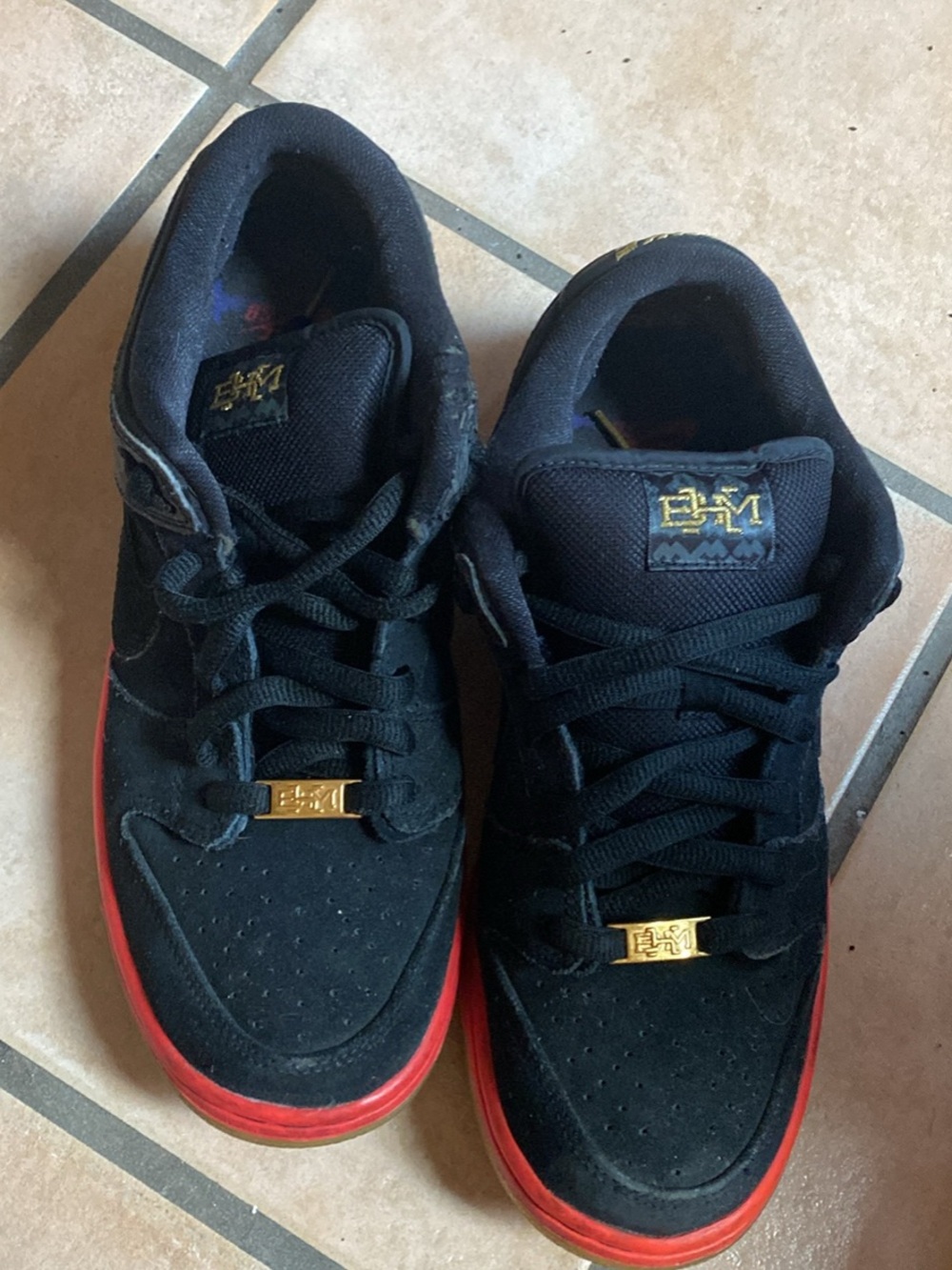 2014 Nike SB Dunk Low Black History Month sneakers